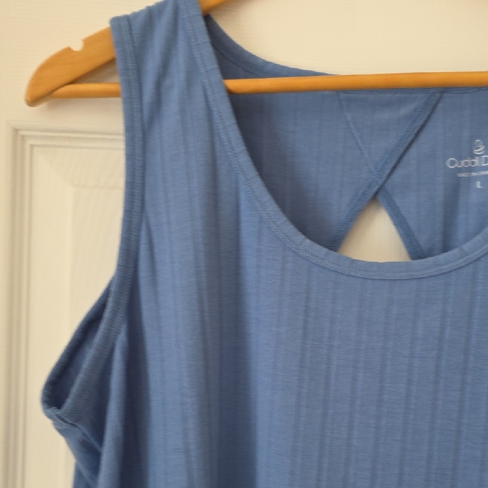 Cuddl Duds Blue Tank Top - Picture 3 of 7